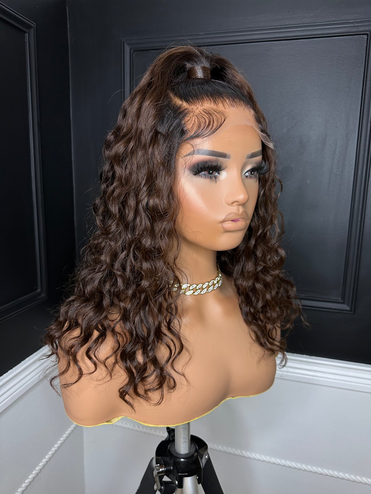 Ashley medium
